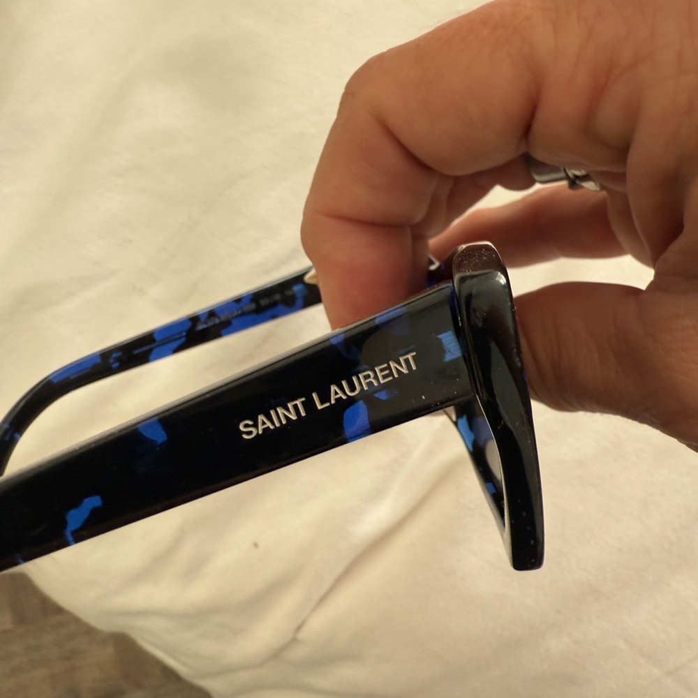 Vintage YSL sunglasses as new no scratches - Picture 2 of 6